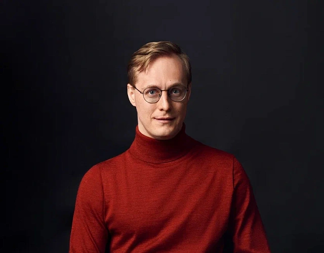 «Мани-фест»: экс-сотрудник Сбера создал рынок внутренних рассрочек  