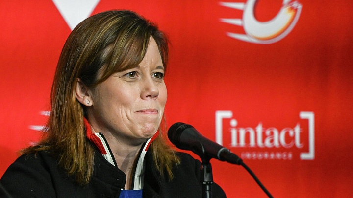 Тренер сборной Чехии по хоккею будет на ОИ, несмотря на рак