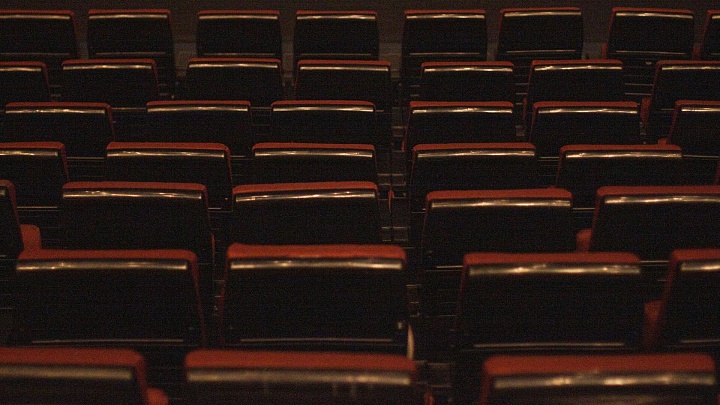 Названы фильмы, которые не получат прокатное удостоверение с сентября