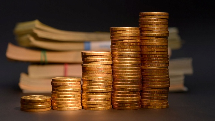 Россиянам рассказали, что делать с рублем во втором полугодии