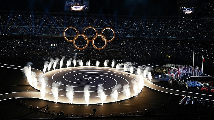 Швейцарский горнолыжник фон Алльмен завоевал первую золотую медаль на ОИ