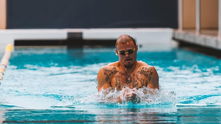 Российский пловец заявился на "Игры на стероидах"